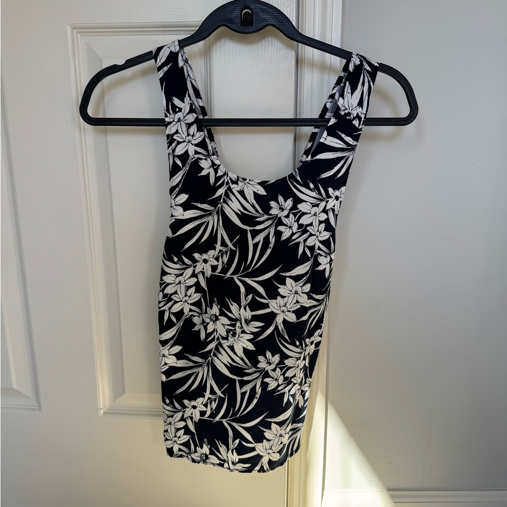 Madewell Floral Dark Blue and White Women's Crossback Top